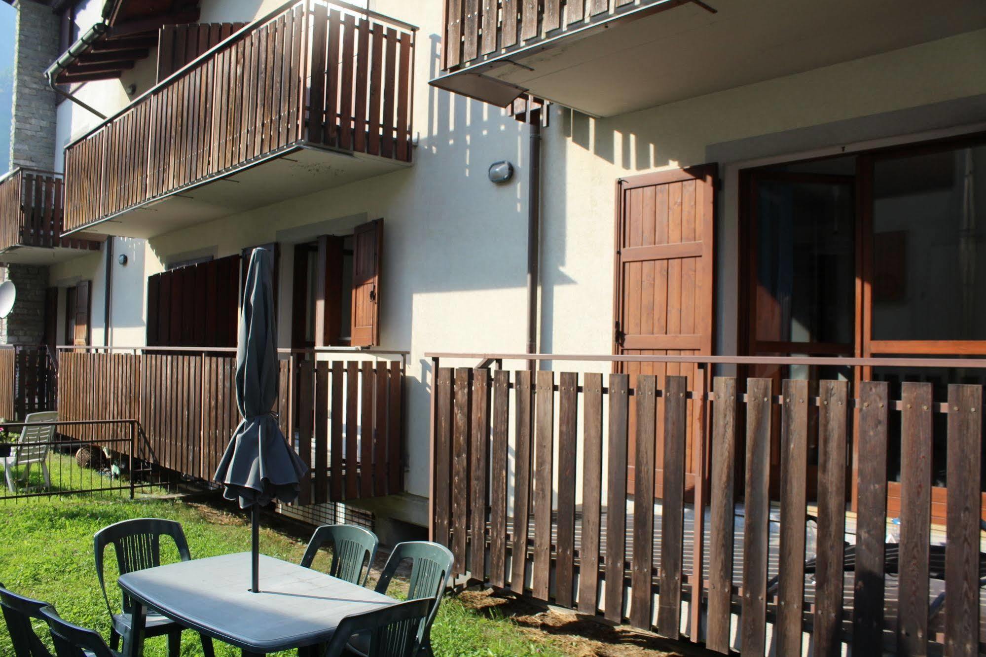 Lanterna Apartments คีเอซา อิน วัลมาเลนโก ภายนอก รูปภาพ